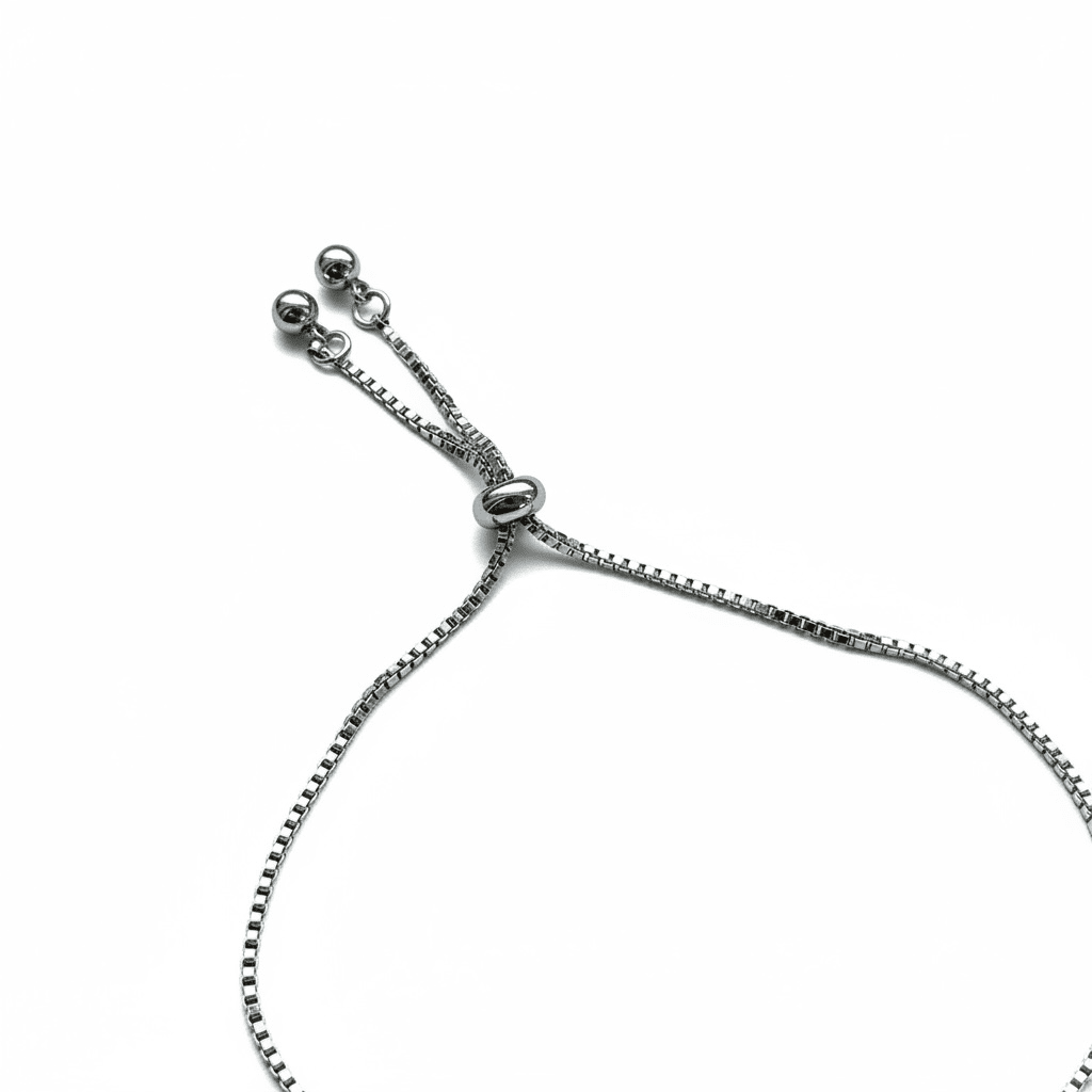 Silver plated adjustable bracelet with round crystal - 18k - gold plated - jewelry
