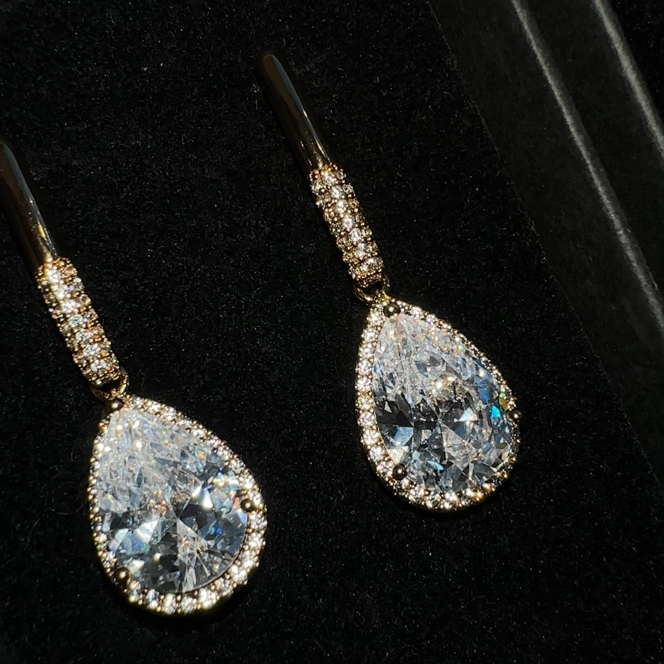 Dazzling Teardrop Earrings - Gold or Silver