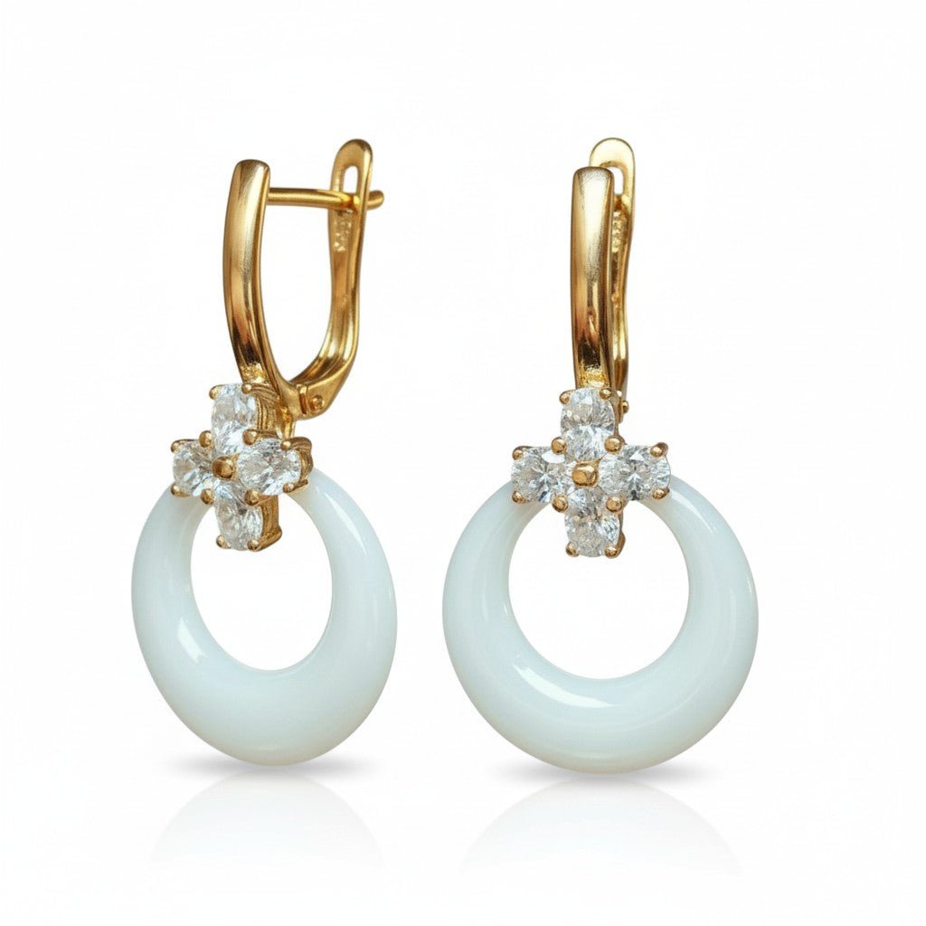  - Apzeltīti auskari ar balto keramiku un cirkonijiem - 1