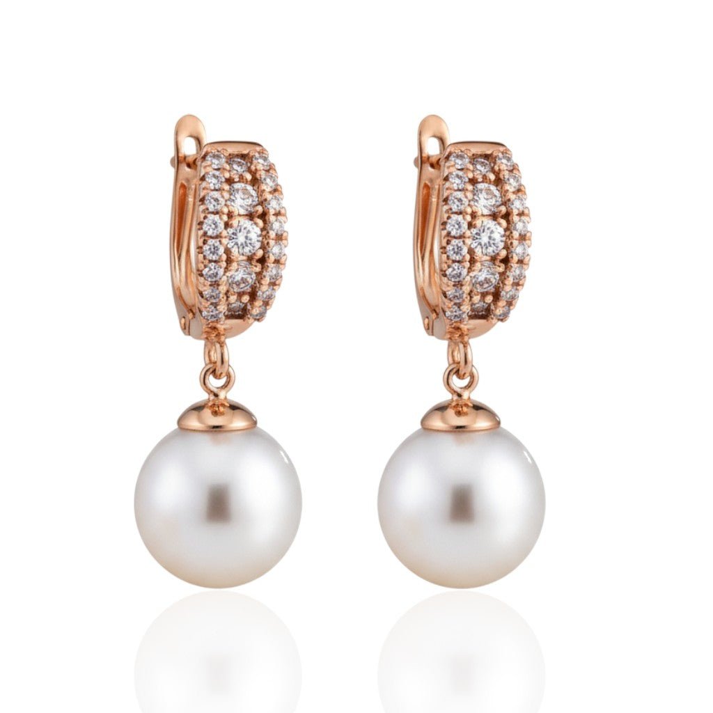 Apzeltīti auskari ar pērlēm un cirkonijiem – apzeltītas rotaslietas | Tavas Rotas