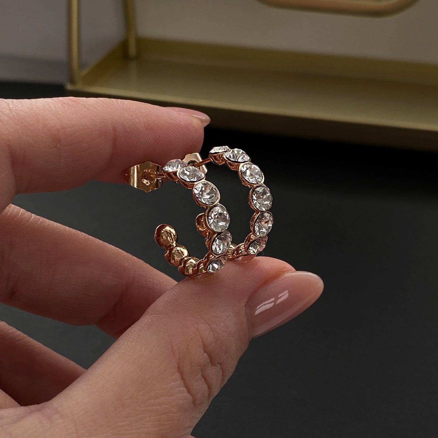 Apzeltīti riņķīšu auskari ar kristāliem - 18k - apzeltita - rotas