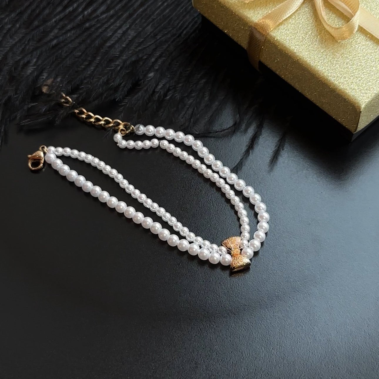 Bianco Perle - Gold Plated Bracelet with Bow Adjustable Bracelet crystal bracelet elegant bracelet