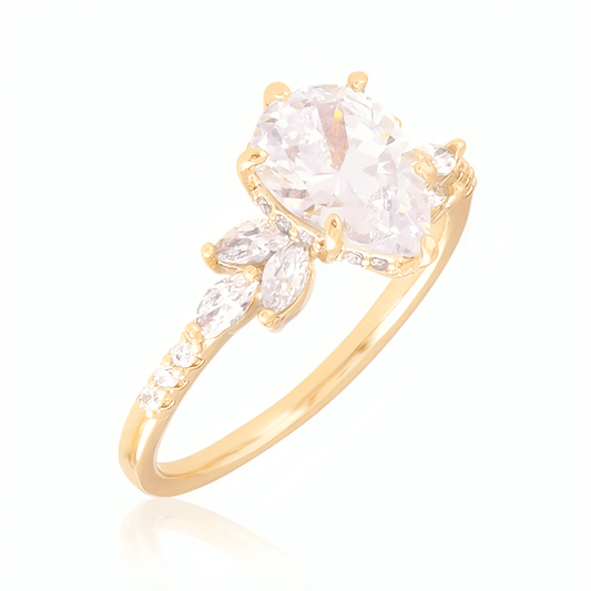 Elegants apzeltīts gredzens ar dzidru kristālu – ,