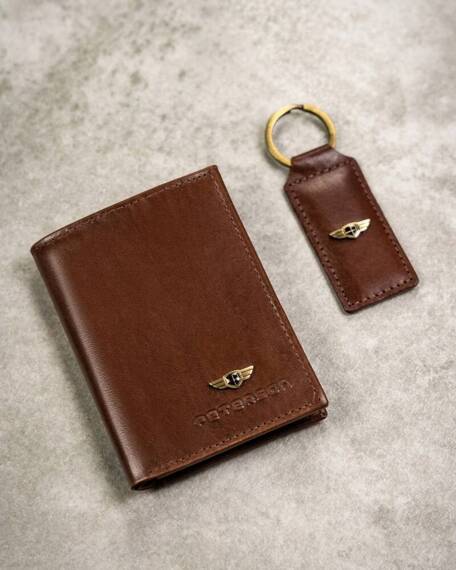 Gift Set: Elegant Leather Wallet, Card Holder, and Keychain card holder durable leather genuine leather