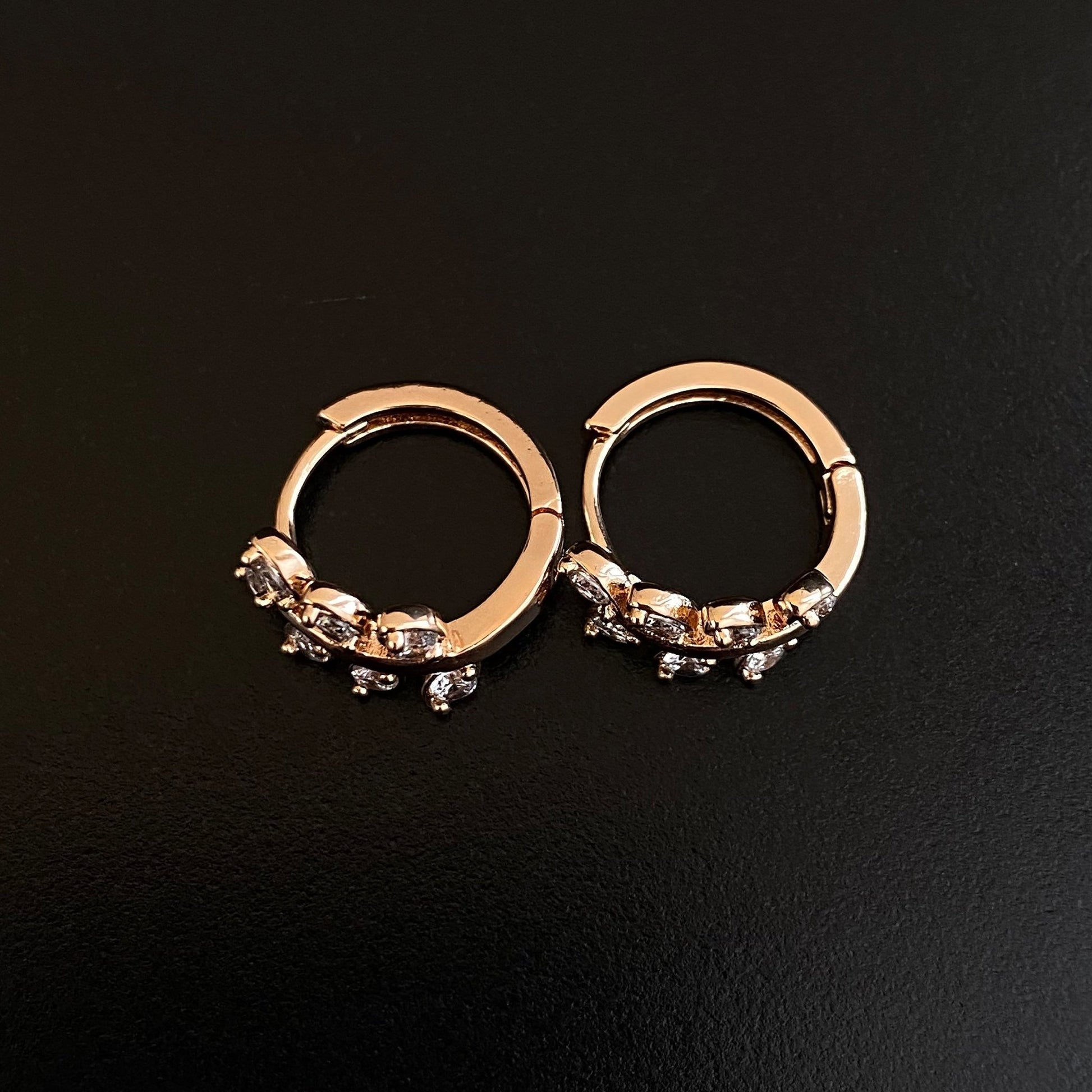 Golden Laurel Hoops 12mm hoop earrings Elegant Hoop Earrings Fashion hoop earrings