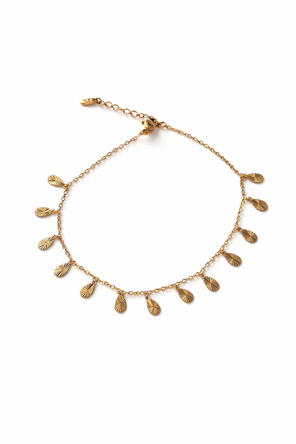 Apzeltīta kājas ķēdīte ar lapiņām