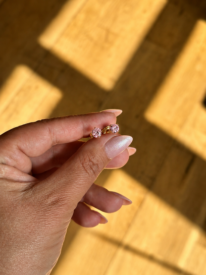 Gold-plated studs with pink crystal
