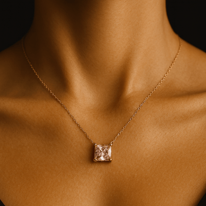 Princess Cut – 18k apzeltīta kaklarota ar dzidru kristālu - 18k - apzeltita - rotas