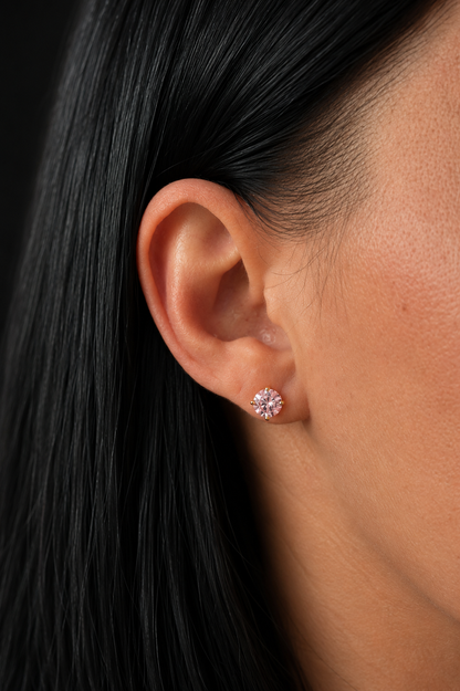 Gold-plated studs with pink crystal